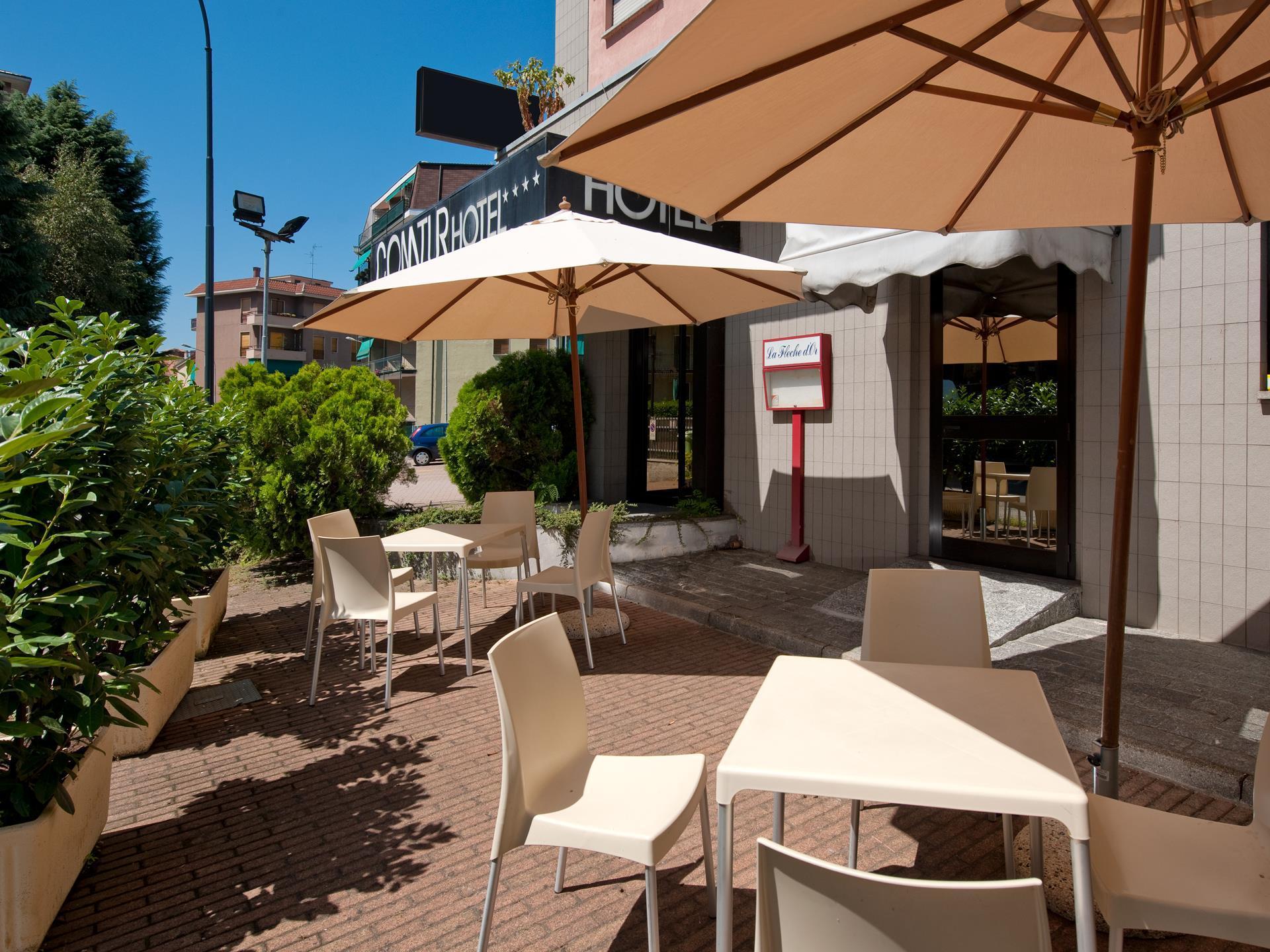 Hotel Comtur Binasco Ngoại thất bức ảnh