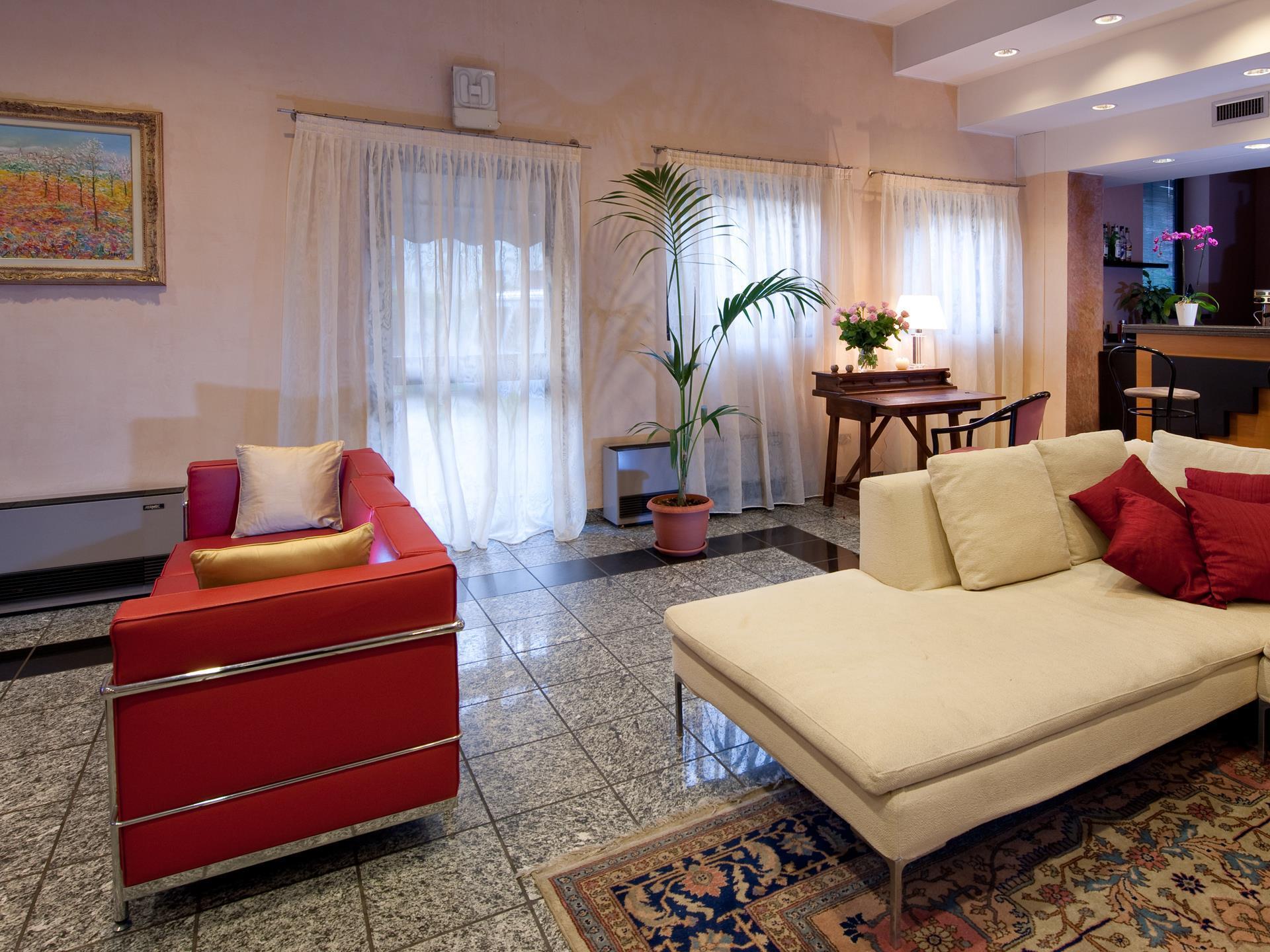 Hotel Comtur Binasco Ngoại thất bức ảnh