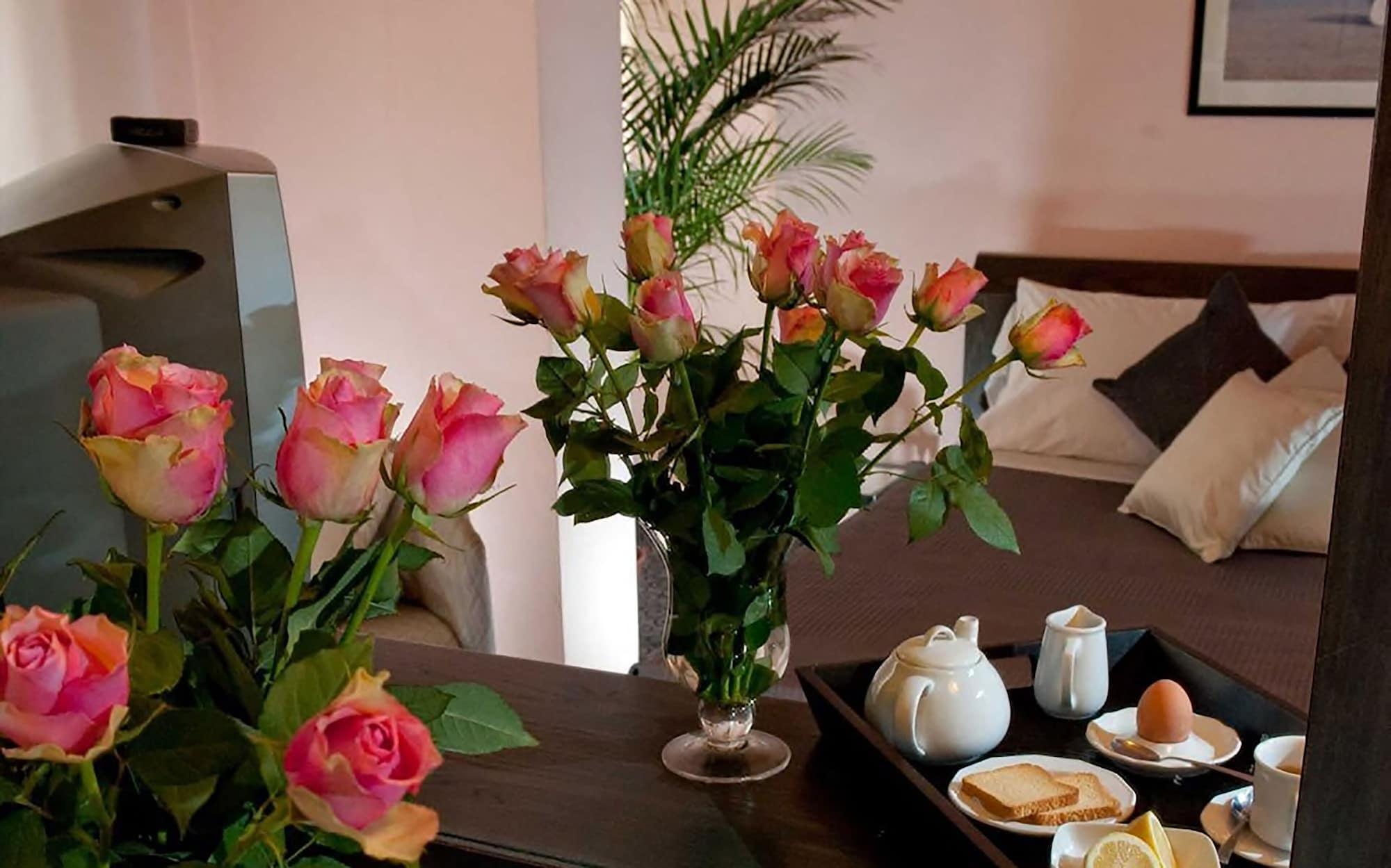 Hotel Comtur Binasco Phòng bức ảnh