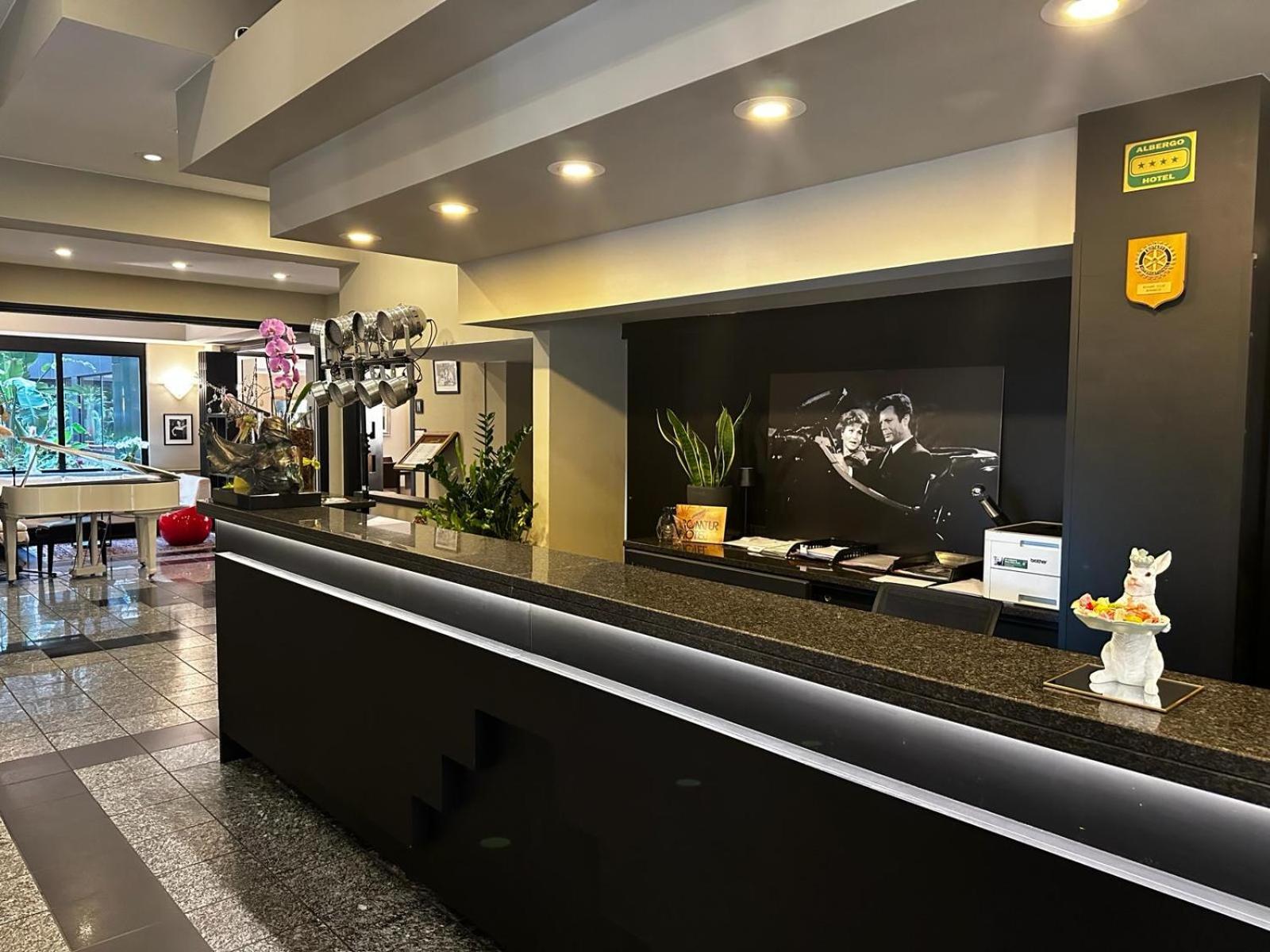 Hotel Comtur Binasco Ngoại thất bức ảnh