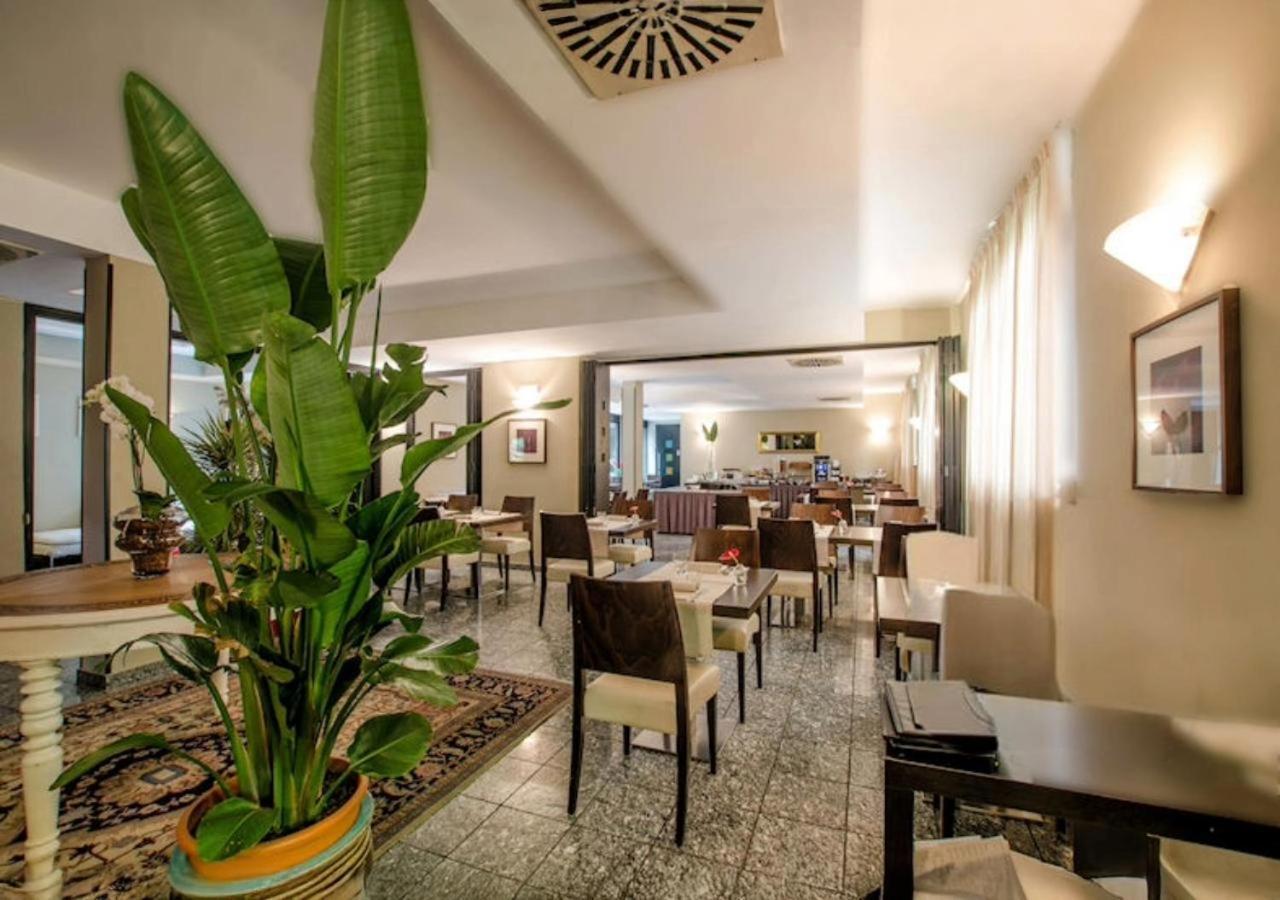 Hotel Comtur Binasco Ngoại thất bức ảnh